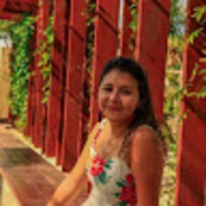 Meet your Posher, Maricela